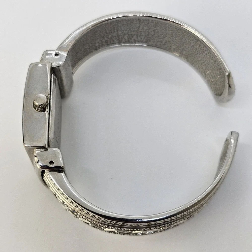 Studio Women's Bracelet Watch 22MM Gray Dial Gray Bracelet Bands 6
